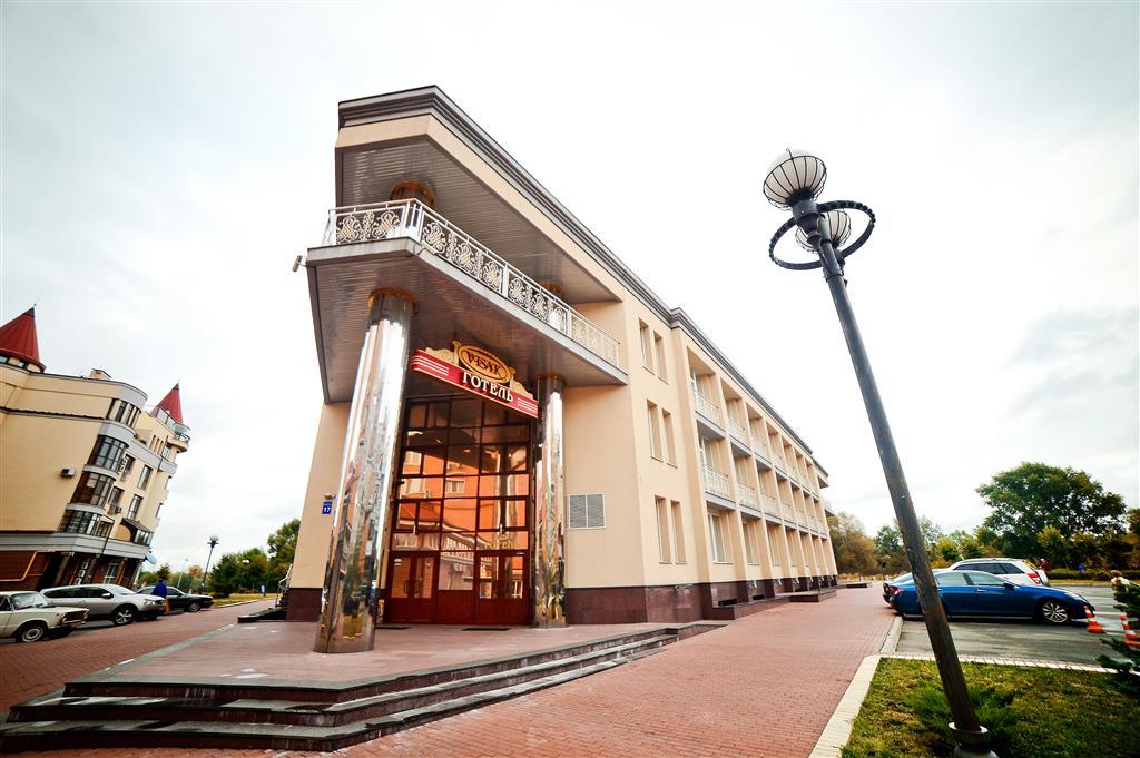 Visak Hotel Kiev Ngoại thất bức ảnh